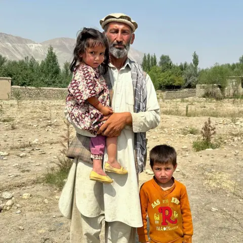 The Tragic Consequences of US Aid Cuts: A Father's Heartbreaking Loss in Afghanistan
