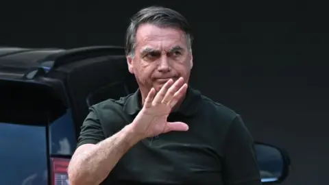 Bolsonaro Blames Ankle Monitor Damage on 'Paranoia' After Detention
