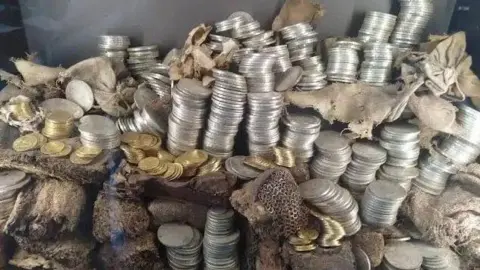 Massive Coin Heist at French Museum Following Louvre Theft