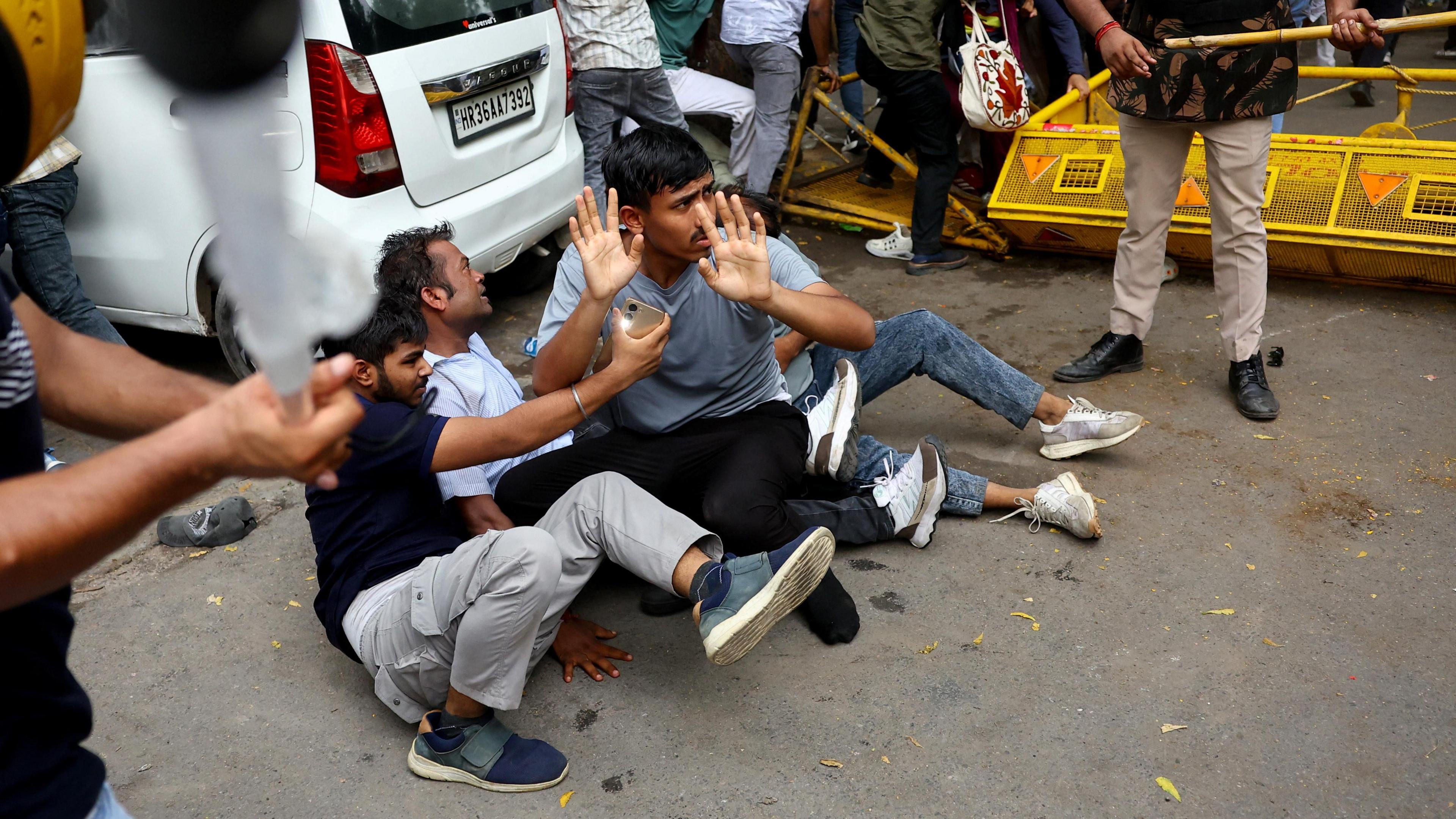 Thousands of Delhi Teens Take Streets in Protest for Education Minister’s Resignation