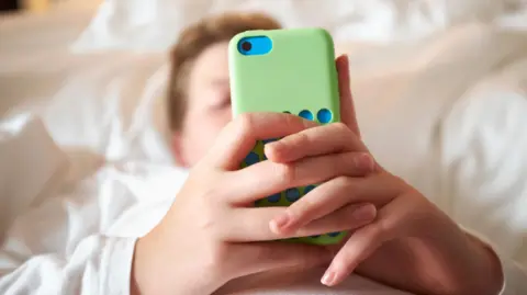 Teens Challenge Australia’s Social Media Ban in High Court Trial